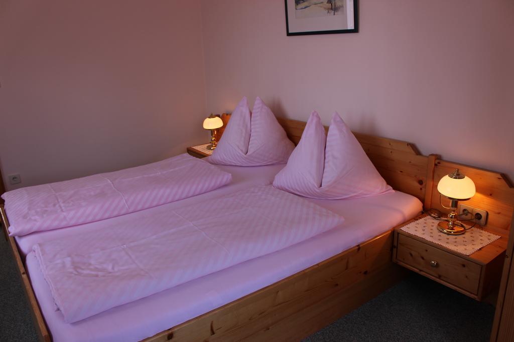Appartement Gastehaus Sapetschnig à Faak am See Extérieur photo