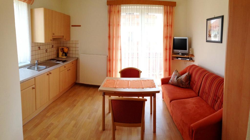 Appartement Gastehaus Sapetschnig à Faak am See Chambre photo